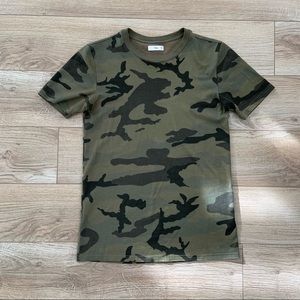 Aritzia Camo T-shirt